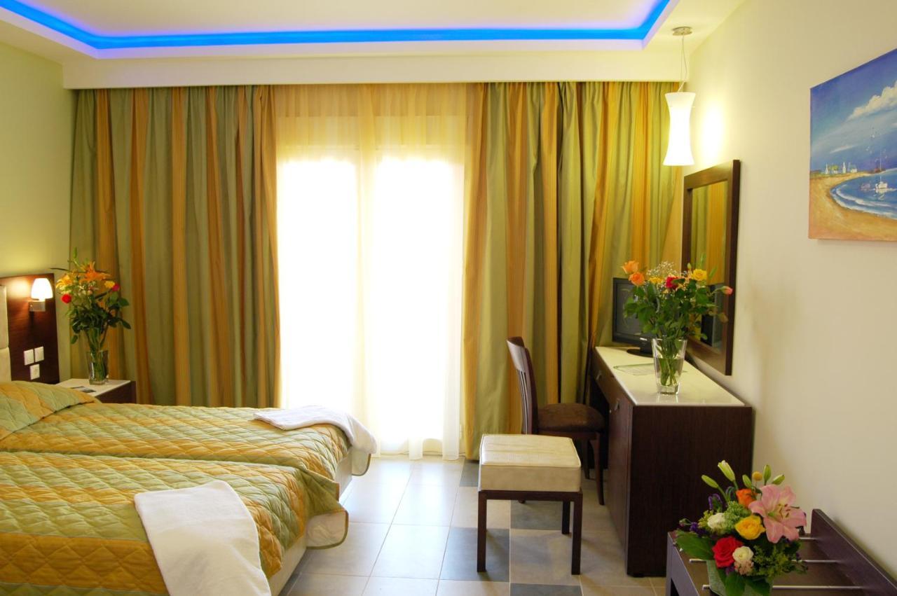Majestic Hotel & Spa Laganas Exterior photo